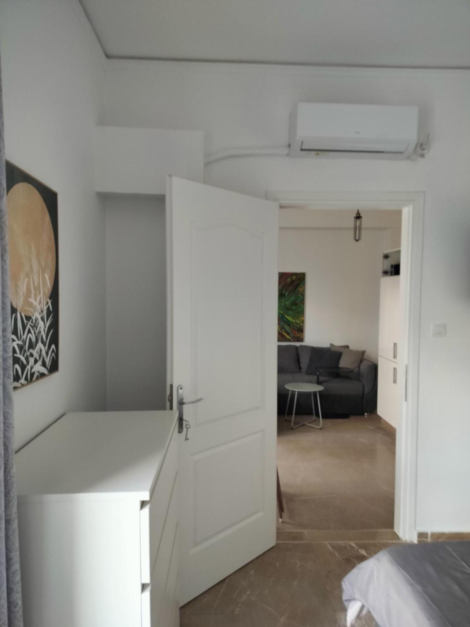 Cozy Central Flat In Pyrgos Near Olympia Esterno foto
